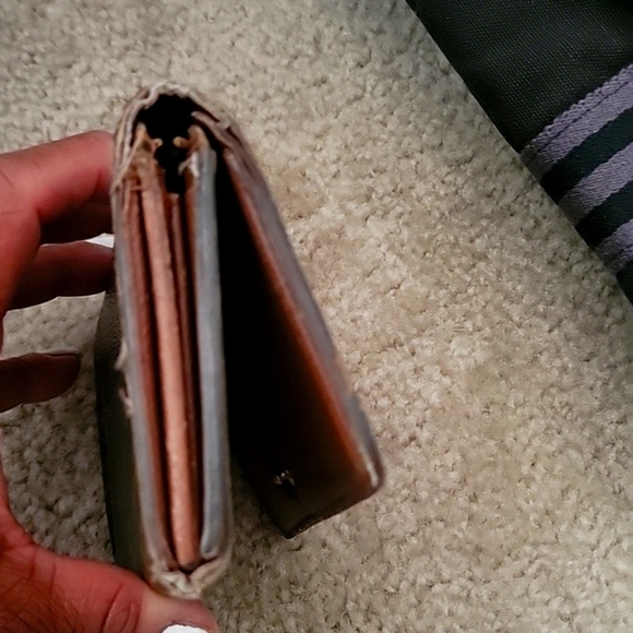 10.LV MONOGRAM WALLET - Picture 3 of 6